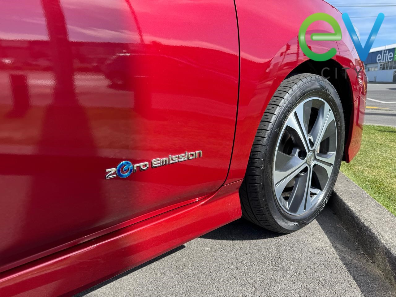 2018 Nissan LEAF