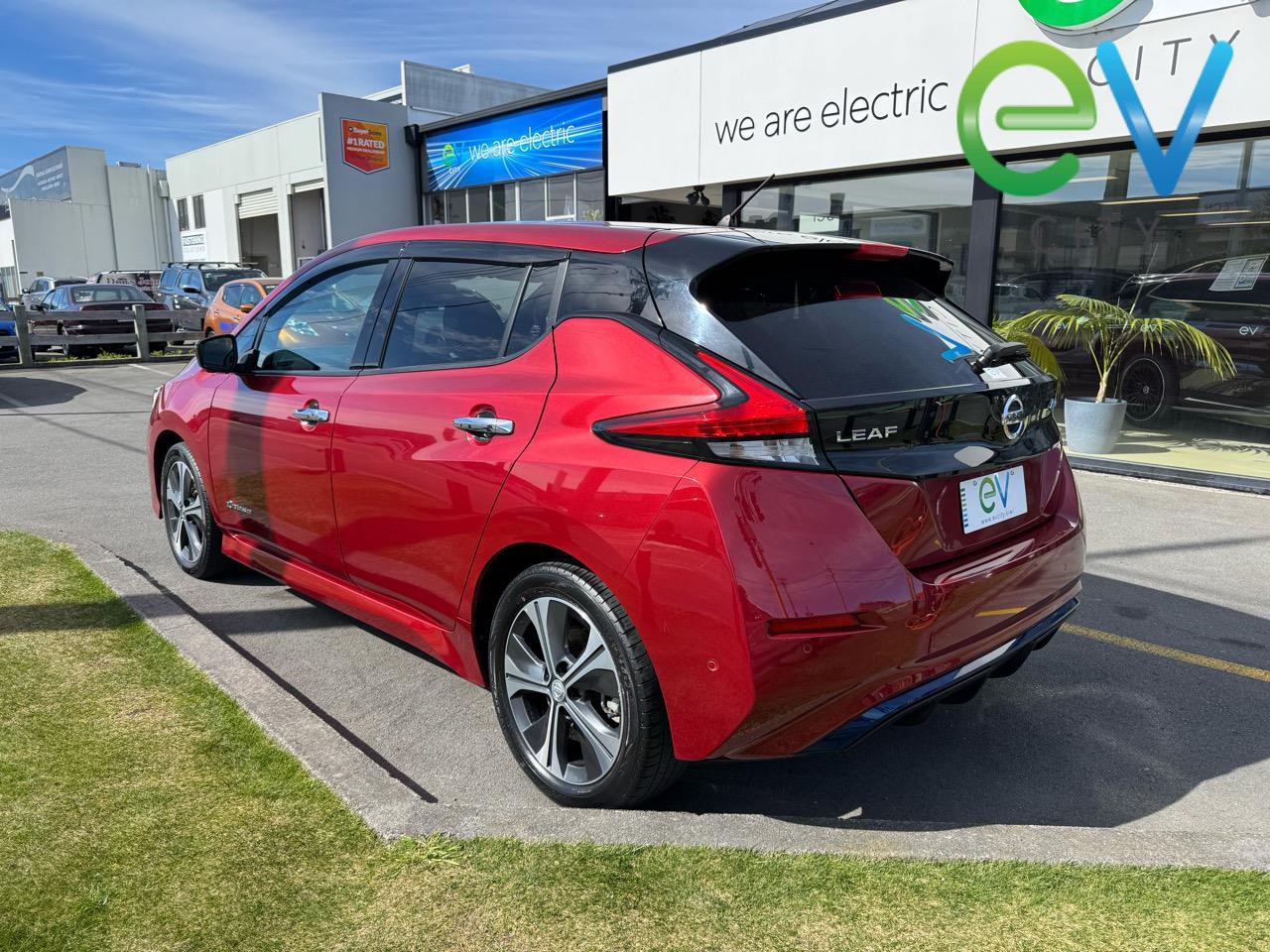 2018 Nissan LEAF