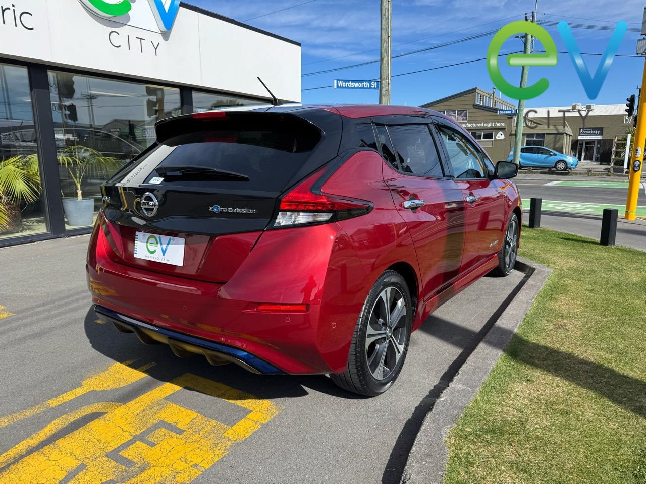 2018 Nissan LEAF