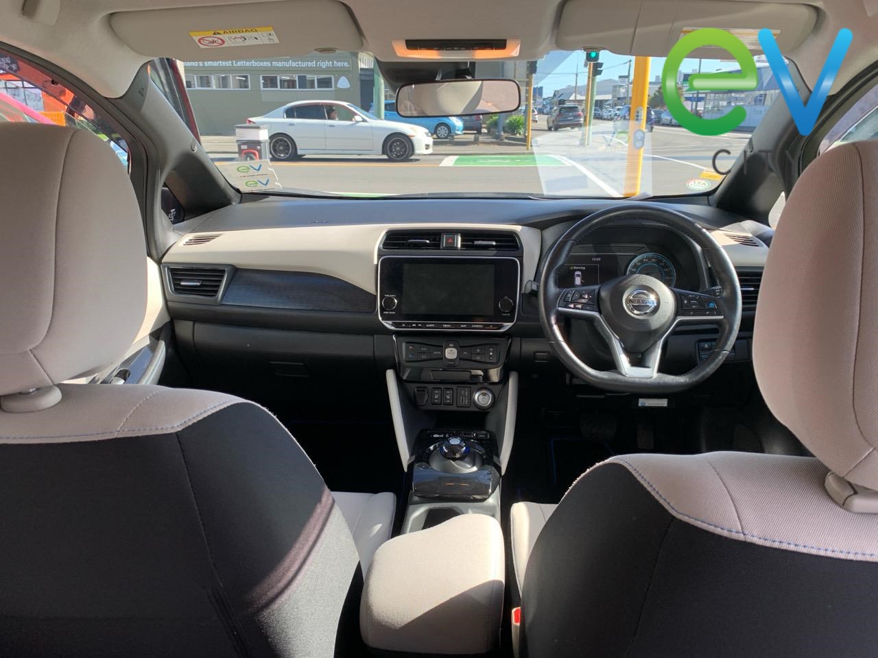 2020 Nissan LEAF