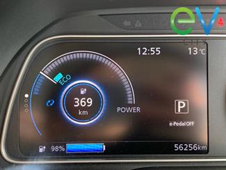 2020 Nissan LEAF - Thumbnail