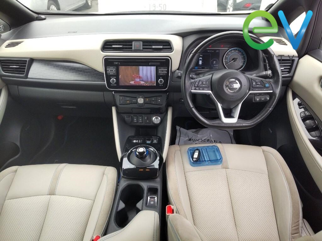 2017 Nissan LEAF