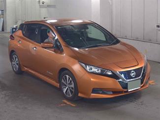 2019 Nissan LEAF - Thumbnail