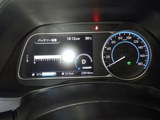 2019 Nissan LEAF - Thumbnail