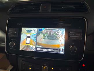 2019 Nissan LEAF - Thumbnail