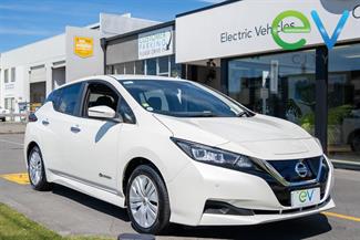 2019 Nissan LEAF - Thumbnail