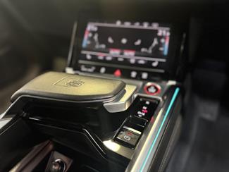 2022 Audi e-tron - Thumbnail