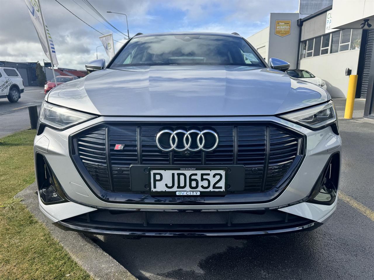 2022 Audi e-tron