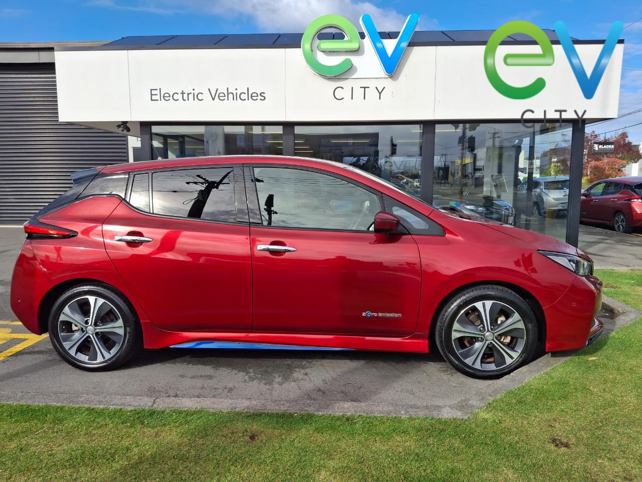 2017 Nissan LEAF