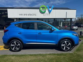 2023 MG Zs - Thumbnail