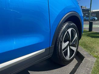 2023 MG Zs - Thumbnail