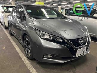 2019 Nissan LEAF - Thumbnail