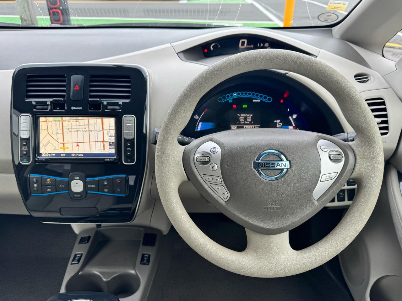 2012 Nissan LEAF