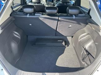 2020 Nissan LEAF - Thumbnail