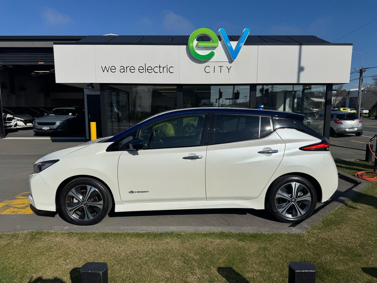 2020 Nissan LEAF