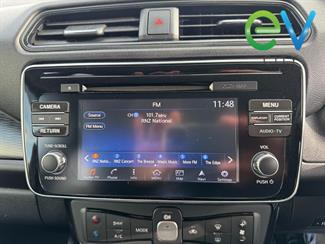 2018 Nissan LEAF - Thumbnail