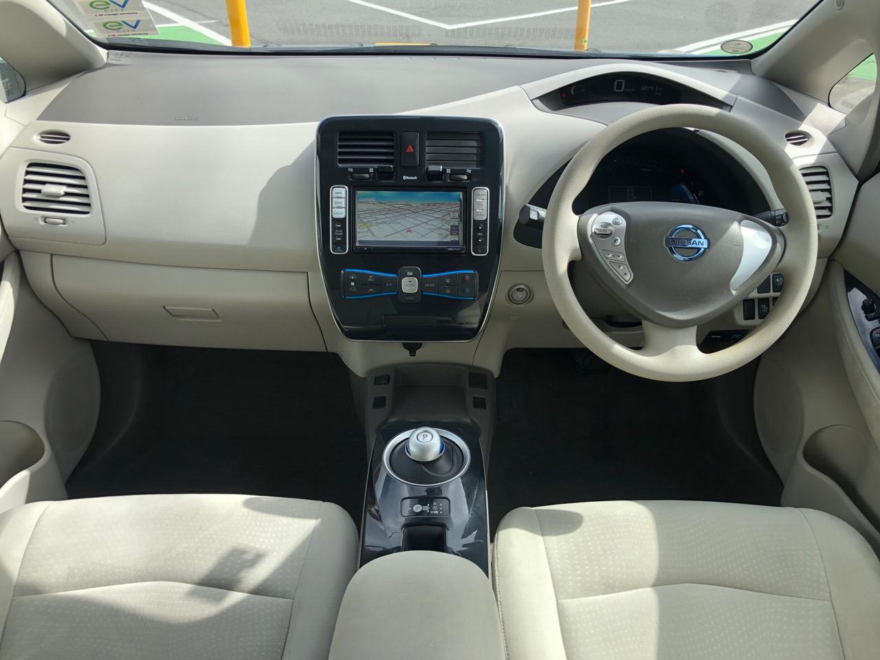 2011 Nissan LEAF