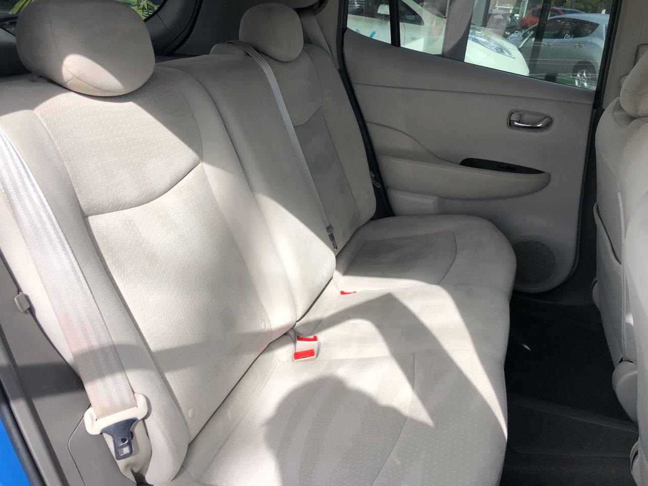 2011 Nissan LEAF