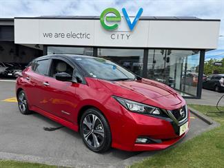 2020 Nissan LEAF - Thumbnail