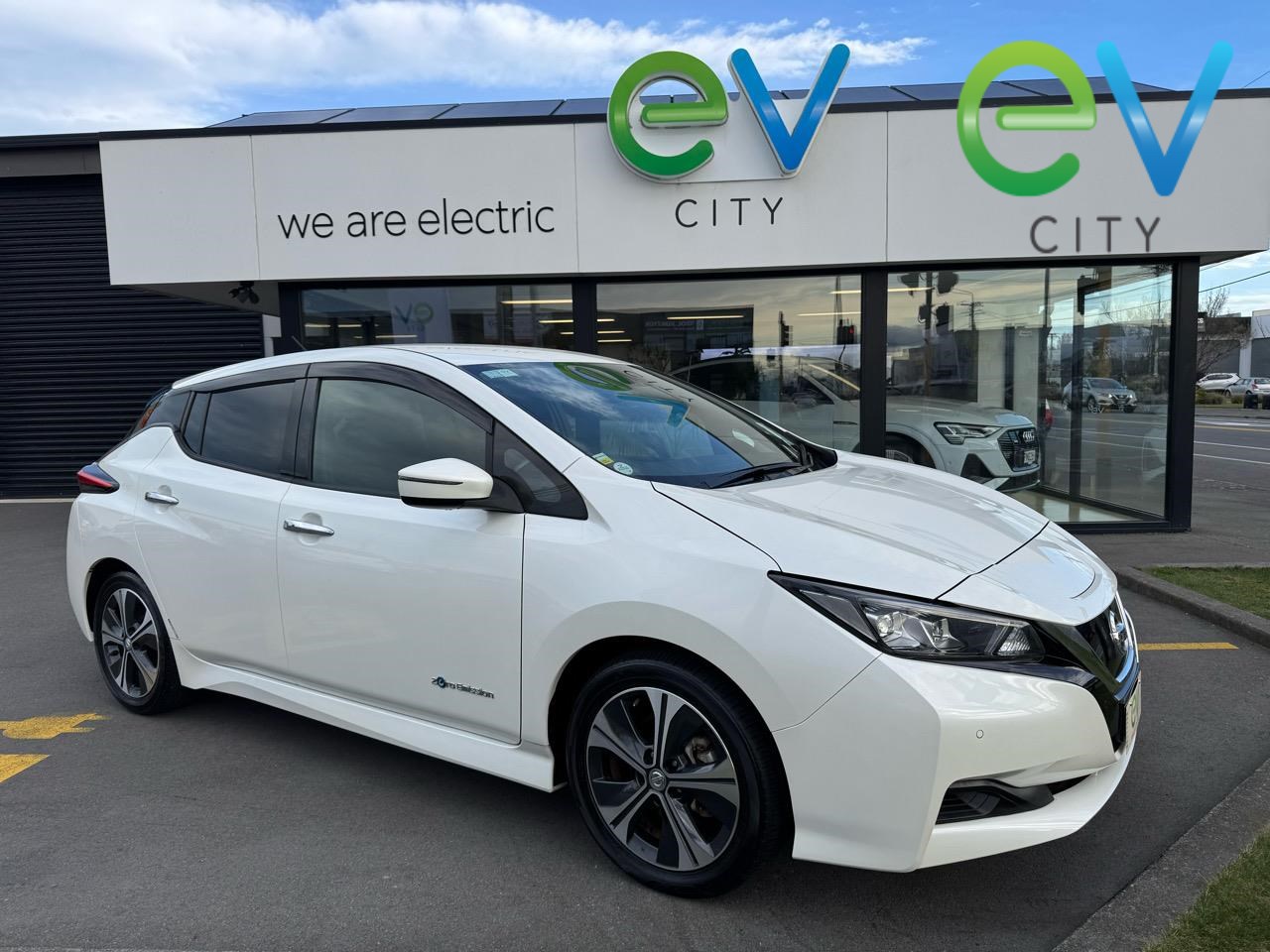 2018 Nissan LEAF