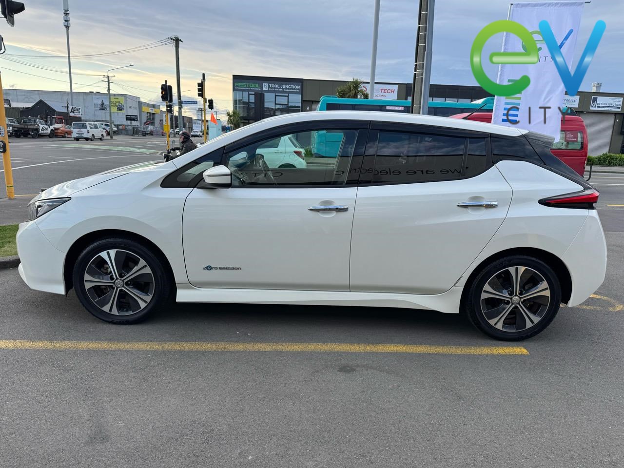 2018 Nissan LEAF
