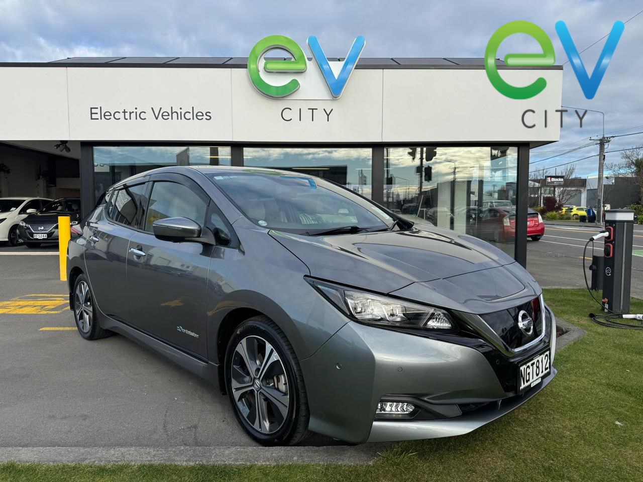2018 Nissan LEAF