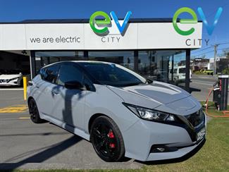 2020 Nissan LEAF - Thumbnail