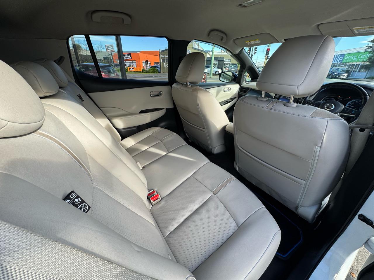2017 Nissan LEAF