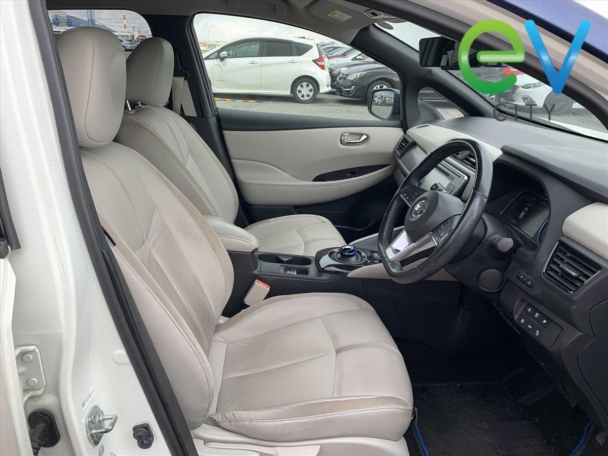2017 Nissan LEAF