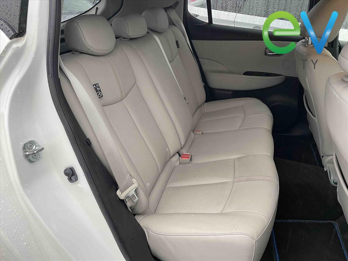 2017 Nissan LEAF