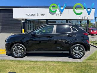2022 Hyundai Kona - Thumbnail