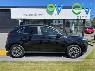2022 Hyundai Kona - Thumbnail